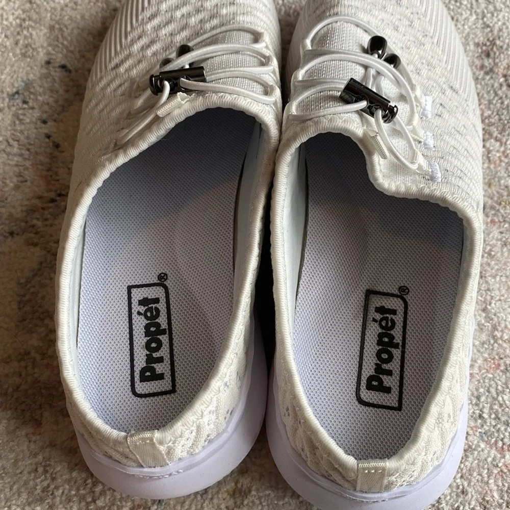 Propet Travelbound Slide Sneaker !